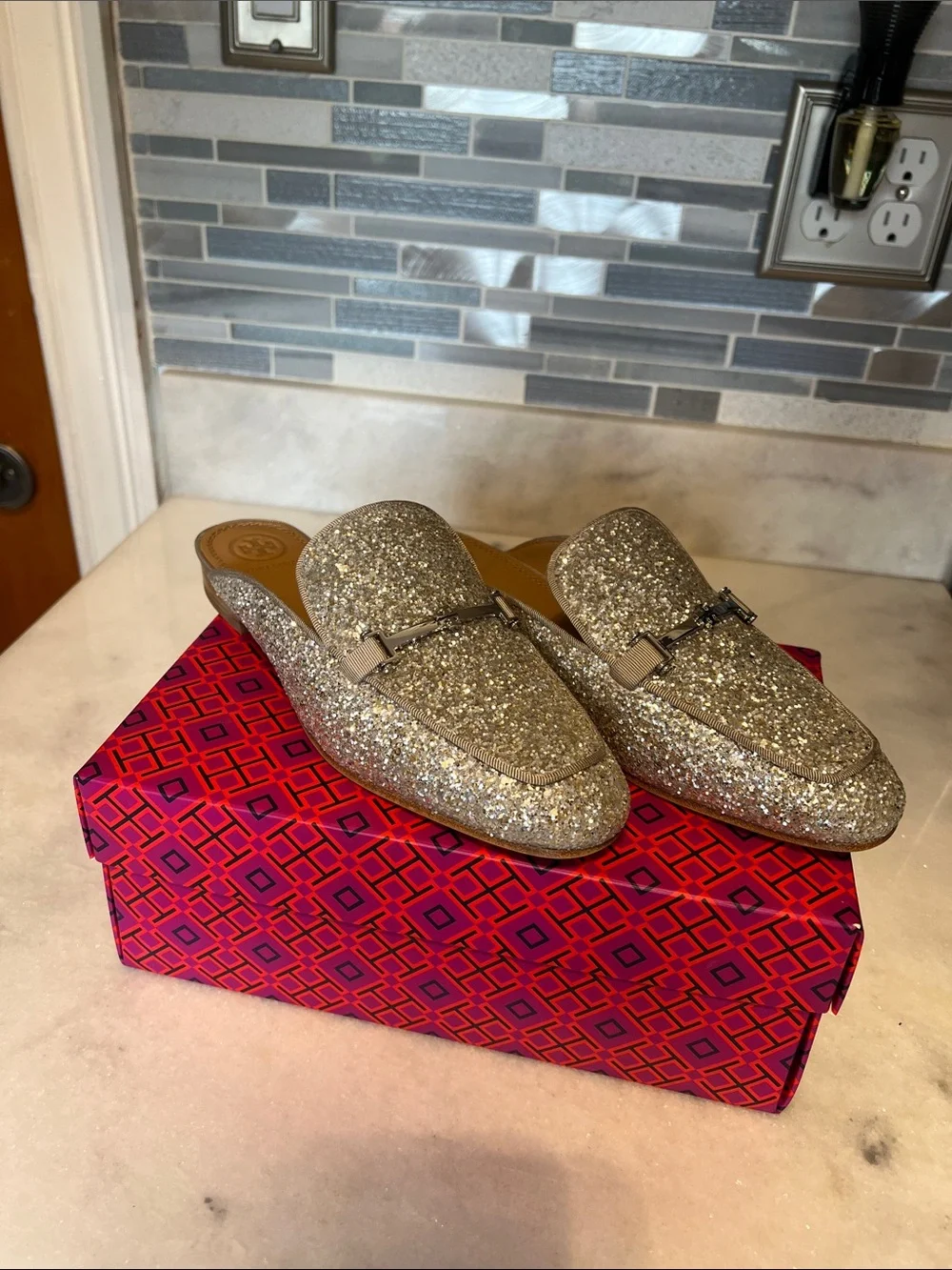 NWT Tory Burch Amelia Glitter Backless Loafers